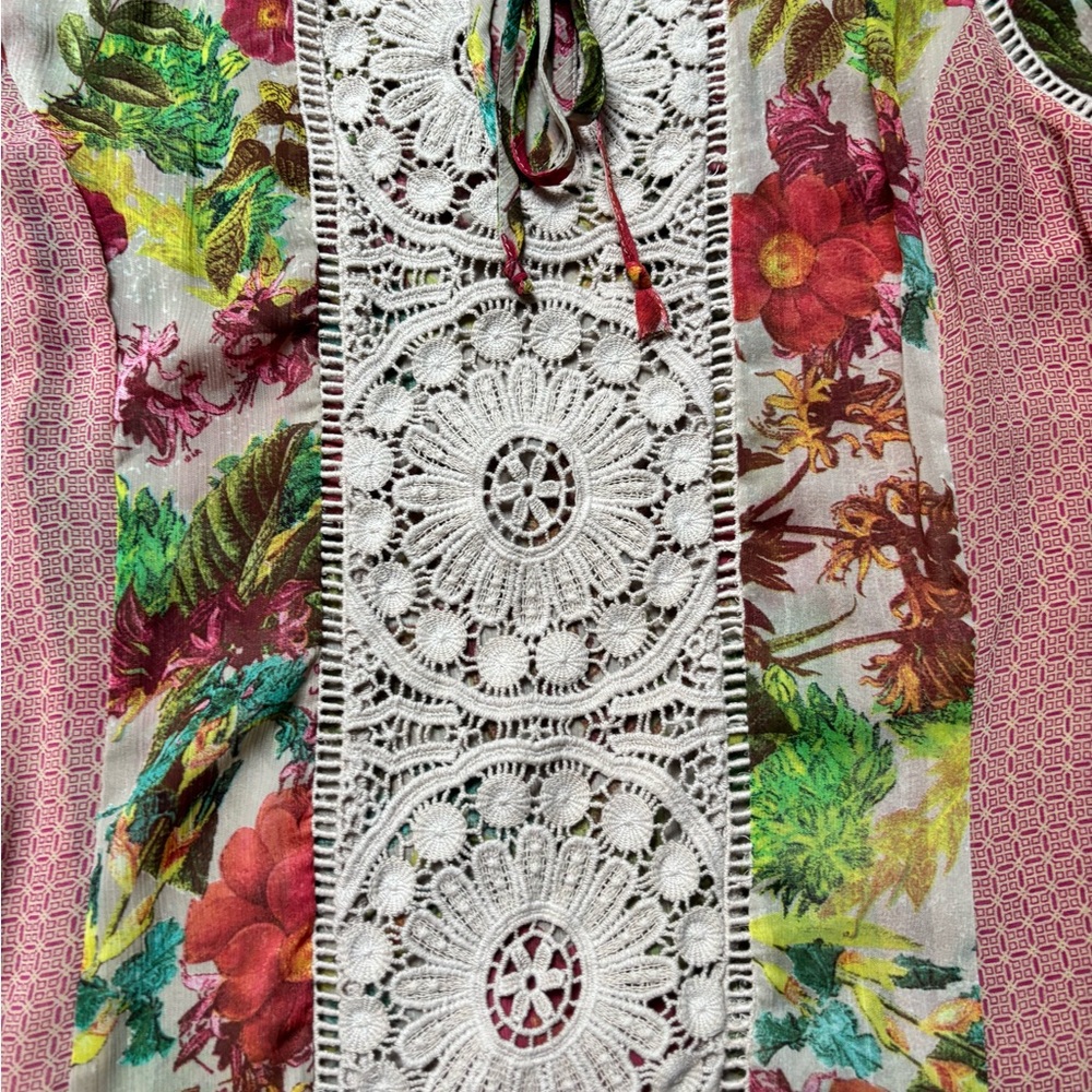 Anthropologie Meadow Rue Pink Floral Crochet-Front Peasant Top - Picture 3 of 7